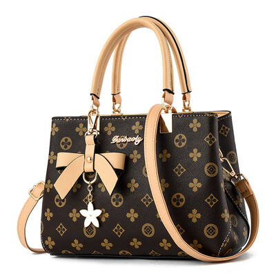 Middle-aged Moms Girl Bag Autumn Winter Korean Edition Fashion Large Capacity Baitao Womens One-shoulder Handbag
Middle-aged Moms Girl Bag Autumn Winter Korean Edition Fashion Large Capacity Baitao Womens One-shoulder Handbag