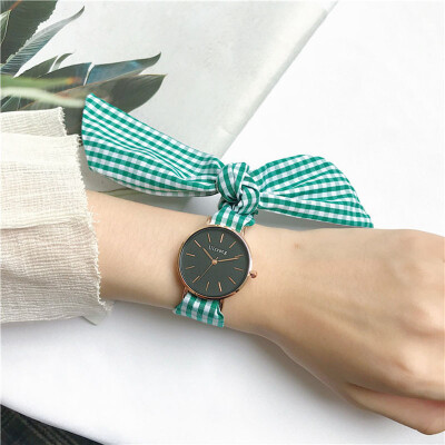 Bandage silk student watch female explosion section ulzzang college F Japanese cute scarf table
Bandage silk student watch female explosion section ulzzang college F Japanese cute scarf table