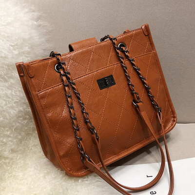 Womens&winter new 2019 Magenta chain bag individual single-shoulder bag fashion high-capacity&high-capacity diagonal
Womens&winter new 2019 Magenta chain bag individual single-shoulder bag fashion high-capacity&high-capacity diagonal
