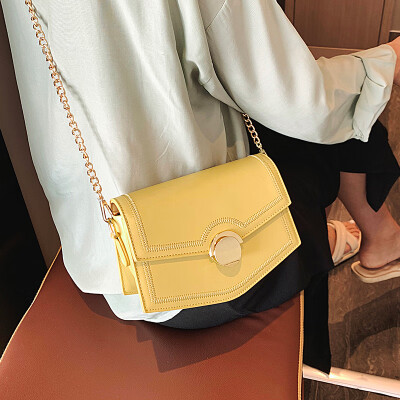 Net red packet versatile foreign small bag female bag 2019 new fashion shoulder bag summer small fresh messenger bag
Net red packet versatile foreign small bag female bag 2019 new fashion shoulder bag summer small fresh messenger bag