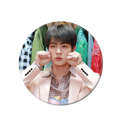 KPOP BTS Bangtan Boys New Album Round Tinplate Badge Cute Cartoon Brooch Bag Pendant Boys Girls Accessories Hot Gift for Fans
KPOP BTS Bangtan Boys New Album Round Tinplate Badge Cute Cartoon Brooch Bag Pendant Boys Girls Accessories Hot Gift for Fans