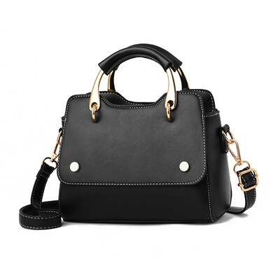 On the trendy Korean womens handbags ladies handbags simple Joker shoulder Messenger bag portable
On the trendy Korean womens handbags ladies handbags simple Joker shoulder Messenger bag portable