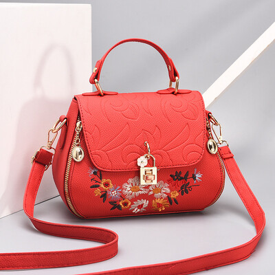2019 spring&summer new womens bag handbag Korean version of the simple pillow bag cool tide shoulder bag Messenger bag
2019 spring&summer new womens bag handbag Korean version of the simple pillow bag cool tide shoulder bag Messenger bag