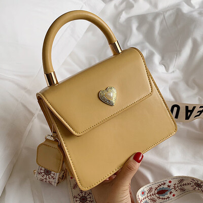 Fashion on the new small bag women 2019 new girls broadband shoulder bag Korean style Messenger bag tide
Fashion on the new small bag women 2019 new girls broadband shoulder bag Korean style Messenger bag tide