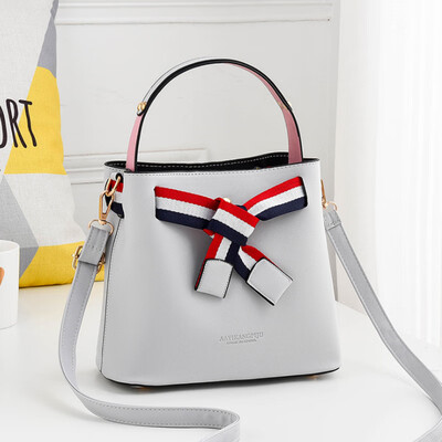 Bag girl fashion summer bucket bag fresh&simple foreign air oblique satchel ins100 texture portable
Bag girl fashion summer bucket bag fresh&simple foreign air oblique satchel ins100 texture portable