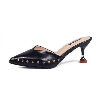 Pointed cat&slippers women spring&summer English wind rivets high heel half slippers fashion lazy people out to drag
Pointed cat&slippers women spring&summer English wind rivets high heel half slippers fashion lazy people out to drag