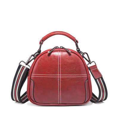 Bag female 2019 new small bag wide shoulder strap retro shoulder bag portable Messenger bag wild fashion handbag tide
Bag female 2019 new small bag wide shoulder strap retro shoulder bag portable Messenger bag wild fashion handbag tide