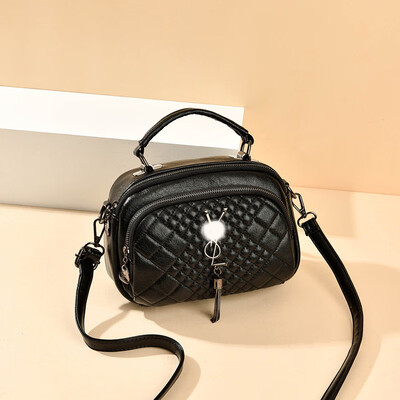 Simple small bag female 2019 spring&summer new trend Korean version of the wild Messenger bag fashion shoulder bag handbag
Simple small bag female 2019 spring&summer new trend Korean version of the wild Messenger bag fashion shoulder bag handbag