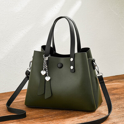 Womens bag 2019 tide new bag female Europe&America big bag fashion wild women bag shoulder bag
Womens bag 2019 tide new bag female Europe&America big bag fashion wild women bag shoulder bag