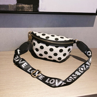 Summer small bag women 2019 new tide ins ultra-hot messenger bag girl fashion Joker chest bag Korean pockets
Summer small bag women 2019 new tide ins ultra-hot messenger bag girl fashion Joker chest bag Korean pockets