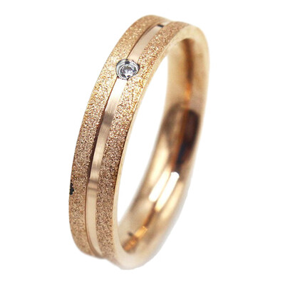 New Fashion Simple Couple Ring of Titanium Steel Not Fade Color Ring Simple Diamond Gold Couple Ring
New Fashion Simple Couple Ring of Titanium Steel Not Fade Color Ring Simple Diamond Gold Couple Ring