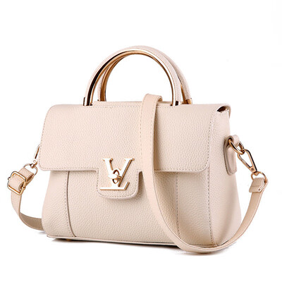 Female bag 2016 new bag ladies fashion small fragrant wind fashion handbag Messenger bag shoulder bag
Female bag 2016 new bag ladies fashion small fragrant wind fashion handbag Messenger bag shoulder bag