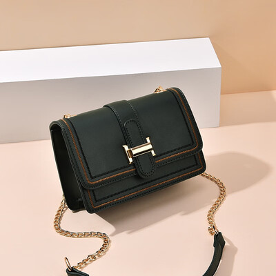 Summer Single Shoulder Ladies Up-trend Korean Ins Baitao Chain Slant Bag Fashion Simple
Summer Single Shoulder Ladies Up-trend Korean Ins Baitao Chain Slant Bag Fashion Simple