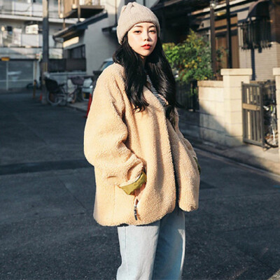 Toponeto Women Outwear Stand Collar Patchwork Double Faced Coat Plush Jacket Overcoat
Toponeto Women Outwear Stand Collar Patchwork Double Faced Coat Plush Jacket Overcoat