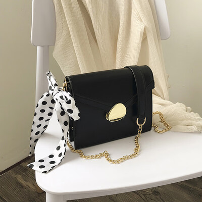 Advanced sense of the sense of quality bag female 2019 new wave Korean version of the wild shoulder slung fashion chain small square bag
Advanced sense of the sense of quality bag female 2019 new wave Korean version of the wild shoulder slung fashion chain small square bag