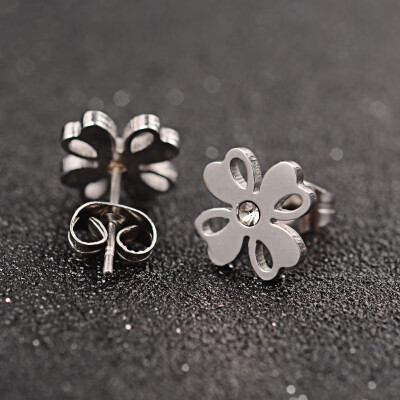 Flower 304 Stainless Steel Rhinestone Stud Earrings Stainless Steel Color 10x15mm Pin 08mm
Flower 304 Stainless Steel Rhinestone Stud Earrings Stainless Steel Color 10x15mm Pin 08mm