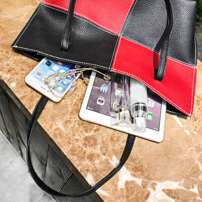 Tailored Women Four Set Handbag Shoulder Bags Four Pieces Tote Bag Crossbody Wallet
Tailored Women Four Set Handbag Shoulder Bags Four Pieces Tote Bag Crossbody Wallet
