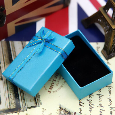 2pcs Creative Personality Couple Pendant Puzzle Simple Necklace Ornament Couple Necklace Valentines Day Necklace
2pcs Creative Personality Couple Pendant Puzzle Simple Necklace Ornament Couple Necklace Valentines Day Necklace