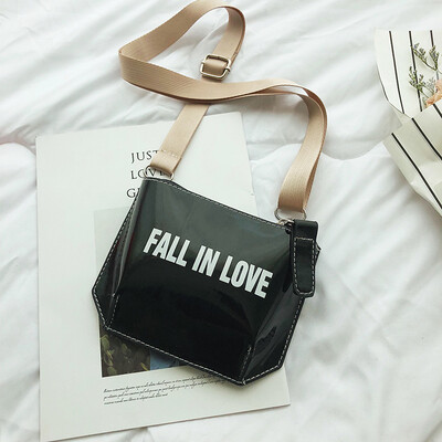 Senior sense of new cool small bag female 2019 new wave Korean version of the wild Messenger bag ins patent leather chest bag female
Senior sense of new cool small bag female 2019 new wave Korean version of the wild Messenger bag ins patent leather chest bag female