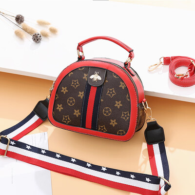 Bag female bag new 2019 net red with the same paragraph fashion shoulder bag female small bag backpack female Messenger bag small round bag female
Bag female bag new 2019 net red with the same paragraph fashion shoulder bag female small bag backpack female Messenger bag small round bag female