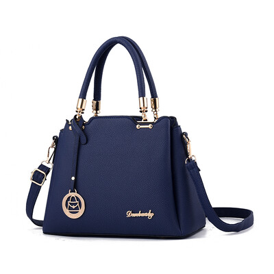 Bags women 2018 tide womens handbags Korean fashion handbags middle-aged mother handbag Joker Messenger bag
Bags women 2018 tide womens handbags Korean fashion handbags middle-aged mother handbag Joker Messenger bag