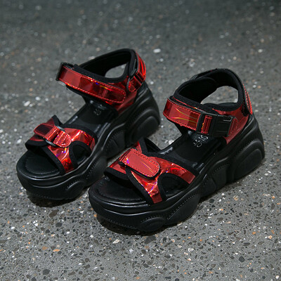 Sandals girl summer student Korean version of the fashion sports thick-bottomed muffin beach shoes womens tide
Sandals girl summer student Korean version of the fashion sports thick-bottomed muffin beach shoes womens tide
