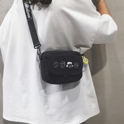 New small bag female 2019 new summer ins mini canvas bag girl personality wild shoulder Messenger bag
New small bag female 2019 new summer ins mini canvas bag girl personality wild shoulder Messenger bag