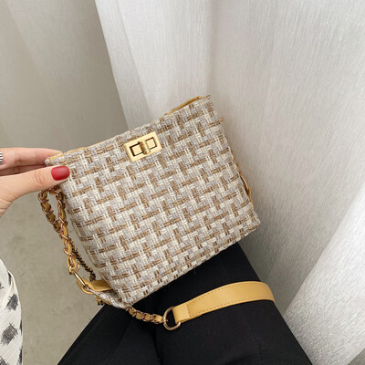 Tailored Fashion Women Retro Weave Wool Bucket Bag Crossbody Bag Chain Shoulder Bags
Tailored Fashion Women Retro Weave Wool Bucket Bag Crossbody Bag Chain Shoulder Bags