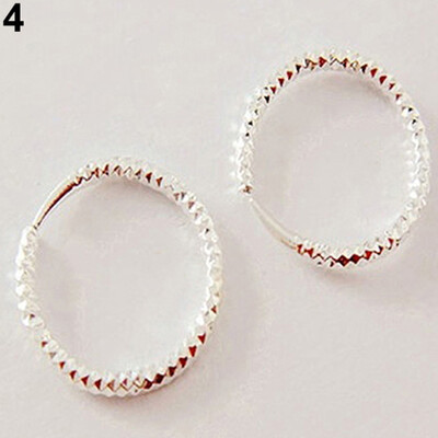 1 Pair Simple Shiny Smooth Small Wave Big Wave Hoop Snap Closure Circle Earrings
1 Pair Simple Shiny Smooth Small Wave Big Wave Hoop Snap Closure Circle Earrings