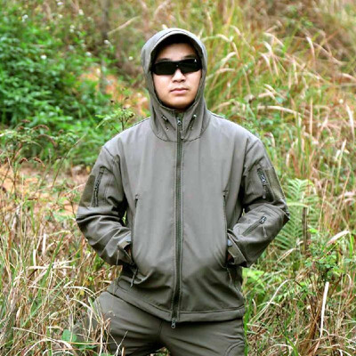 Combat Outdoors Jacket Men Sport Water-resistant Hunting Clothes Windproof Jacket for Autumn & Winter
Combat Outdoors Jacket Men Sport Water-resistant Hunting Clothes Windproof Jacket for Autumn & Winter