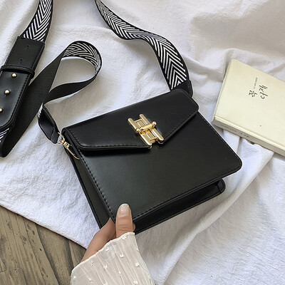 Qiao Bani 2019 new Korean version of the fashion Dongdaemun simple lock buckle ribbon flip bag shoulder diagonal female bag tide