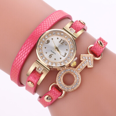 New Style Top Brand Watch Woman Fashion diamond Pattern Alloy Steel Strap Quartz-watch Wristwatch Women 2018 Drop Shipping &Ff
New Style Top Brand Watch Woman Fashion diamond Pattern Alloy Steel Strap Quartz-watch Wristwatch Women 2018 Drop Shipping &Ff