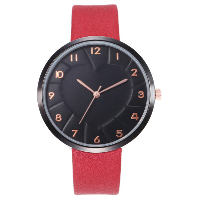 New ladies creative heart scale belt watch casual quartz watch female student table
New ladies creative heart scale belt watch casual quartz watch female student table