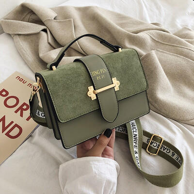Wide shoulder strap small bag female new Korean version of the simple contrast color hand strap shoulder Messenger bag s
Wide shoulder strap small bag female new Korean version of the simple contrast color hand strap shoulder Messenger bag s
