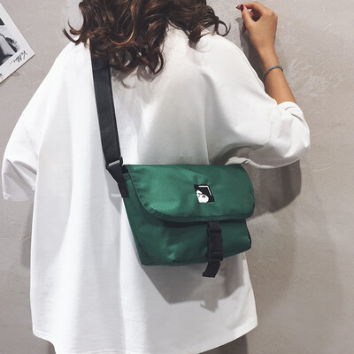 Ancient sense student bag female 2019 new Korean version of Harajuku girl shoulder Messenger bag casual wild messenger bag
Ancient sense student bag female 2019 new Korean version of Harajuku girl shoulder Messenger bag casual wild messenger bag