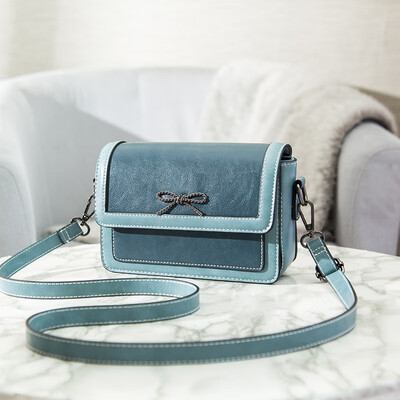 High-level sensitive little girl 2019 fashion casual one-shoulder oblique satchel Korean version hit color square bag
High-level sensitive little girl 2019 fashion casual one-shoulder oblique satchel Korean version hit color square bag