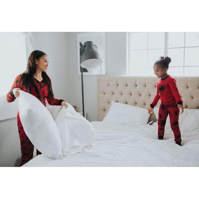 Women Christmas Family Look Pajama Set Reindeer Printed Sleepwear Nightwear Family Matching Outfit Father Mother Kid T-Shirt Pants
Women Christmas Family Look Pajama Set Reindeer Printed Sleepwear Nightwear Family Matching Outfit Father Mother Kid T-Shirt Pants