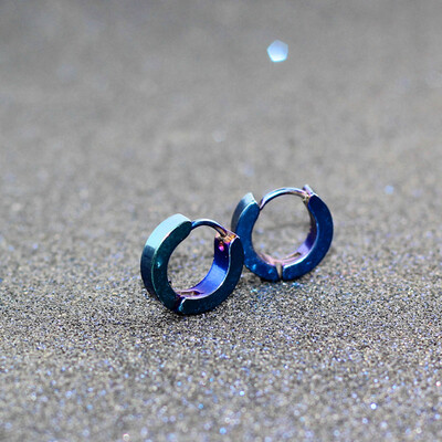 E0213 Punk Style Stainless Steel Hoop Earrings For Men Women High Quality Black Blue Loop Earrings Gift Wholesale Drop Shipping
E0213 Punk Style Stainless Steel Hoop Earrings For Men Women High Quality Black Blue Loop Earrings Gift Wholesale Drop Shipping