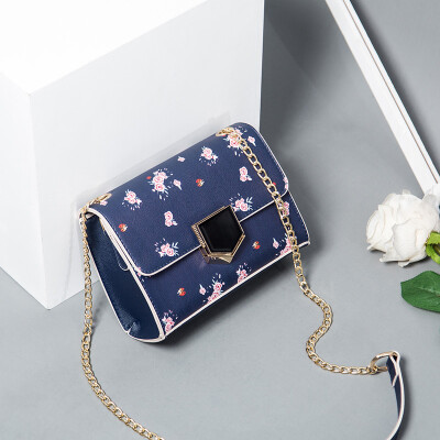 One-shoulder ladys fashionable slant-span simplicity in Korean version of INS 100-lap chain slant bag
One-shoulder ladys fashionable slant-span simplicity in Korean version of INS 100-lap chain slant bag