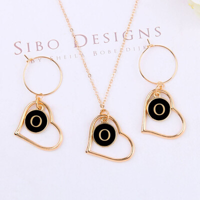 Alphabet A-Z Heart Shaped Earring And Necklace Set Jewelry For Women Trendy Jewelry Sets Romantic Jewelry Female Bijoux
Alphabet A-Z Heart Shaped Earring And Necklace Set Jewelry For Women Trendy Jewelry Sets Romantic Jewelry Female Bijoux