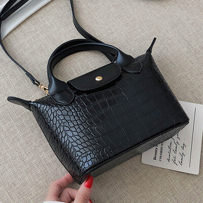 European&American Fashion Lady bag 2019 New Chaohan version of 100 lap texture oblique carry bag retro handbag
European&American Fashion Lady bag 2019 New Chaohan version of 100 lap texture oblique carry bag retro handbag