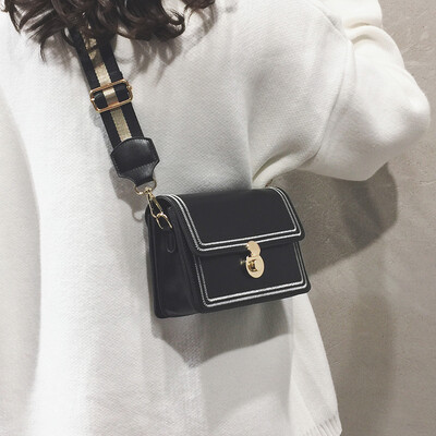 Ins net red black bag female 2019 new wave wild Korean version of the texture female bag wide shoulder strap shoulder Messenger bag
Ins net red black bag female 2019 new wave wild Korean version of the texture female bag wide shoulder strap shoulder Messenger bag