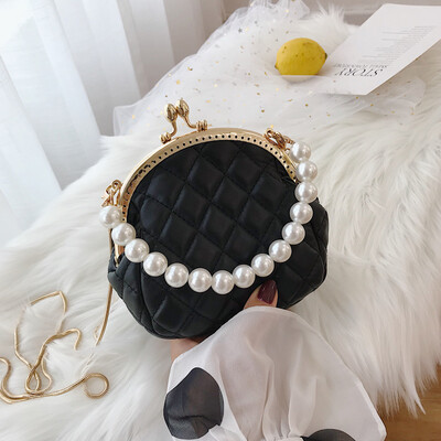 On the new womens bag new 2019 summer fashion shoulder bag texture handbag foreign style diamond chain bag
On the new womens bag new 2019 summer fashion shoulder bag texture handbag foreign style diamond chain bag