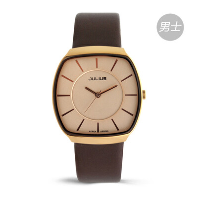 New couple watches A pair of Korean waterproof fashion student watches square belt womens watches
New couple watches A pair of Korean waterproof fashion student watches square belt womens watches