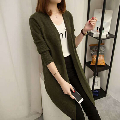 Womens autumnwinter 2018 womens Korean version of solid color baggy knitted cardigan with a slim sweater jacket
Womens autumnwinter 2018 womens Korean version of solid color baggy knitted cardigan with a slim sweater jacket