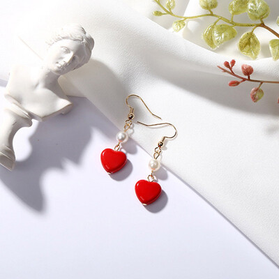 Women Japanese And Korean Style Fashion Design Sweet Pearl Earrings Red Love Geometric Asymmetrical Peach Heart Earrings
Women Japanese And Korean Style Fashion Design Sweet Pearl Earrings Red Love Geometric Asymmetrical Peach Heart Earrings