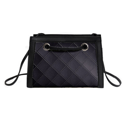 New Stitching Messenger Bag Pressing Line Square Lattice Handbag Diagonal Small Square Crossbody Bags for women
New Stitching Messenger Bag Pressing Line Square Lattice Handbag Diagonal Small Square Crossbody Bags for women