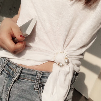 T-shirt corner hem knot buckle ring scarf link pearl jewelry t-shirt clothes jewelry
T-shirt corner hem knot buckle ring scarf link pearl jewelry t-shirt clothes jewelry