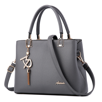 Large Bag Women Korean Chao Mom Bag Simple Hundred-handed Fashion Single Shoulder Slant Handbag
Large Bag Women Korean Chao Mom Bag Simple Hundred-handed Fashion Single Shoulder Slant Handbag