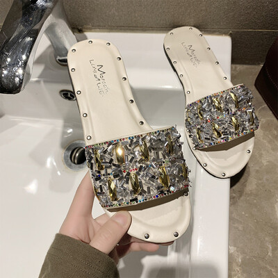Slippers women wear summer 2019 new Pearl fashion flat-bottomed sandals pregnant women rhinestones Joker out drag soft
Slippers women wear summer 2019 new Pearl fashion flat-bottomed sandals pregnant women rhinestones Joker out drag soft
